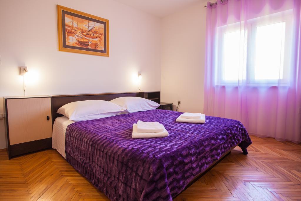 Apartman Petra Cres Exteriér fotografie