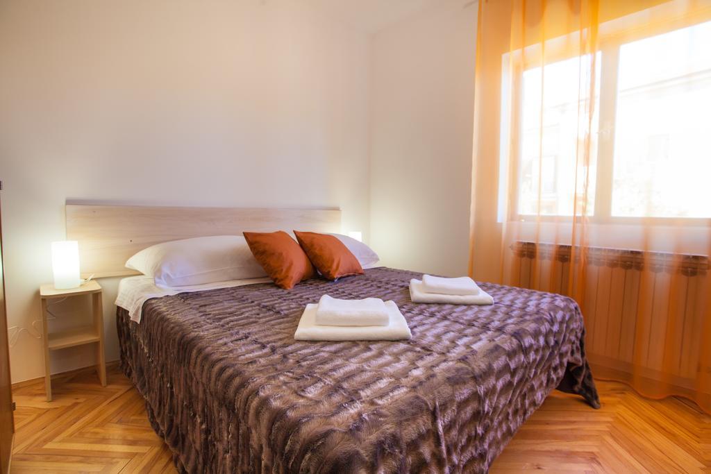 Apartman Petra Cres Exteriér fotografie